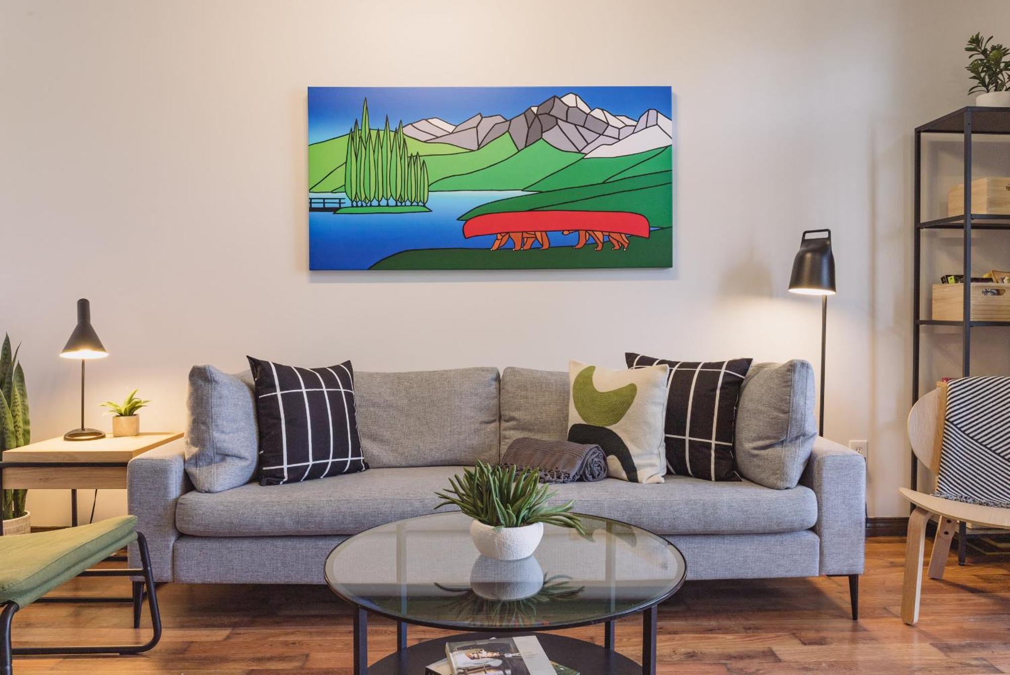 Grassihaus Mountain Getaway Apartment Canmore Ngoại thất bức ảnh